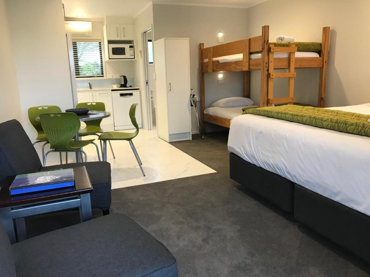 Lake Taupo Holiday Resort Экстерьер фото