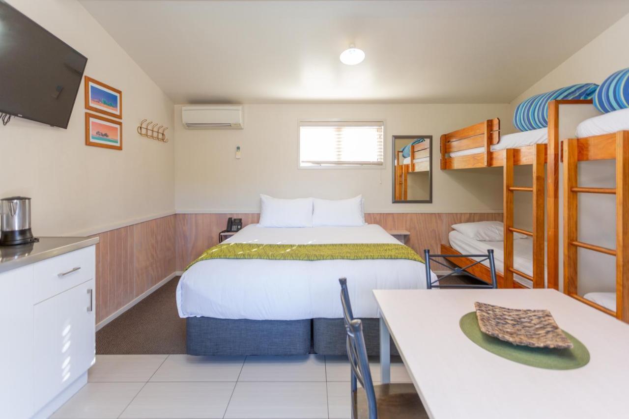 Lake Taupo Holiday Resort Экстерьер фото